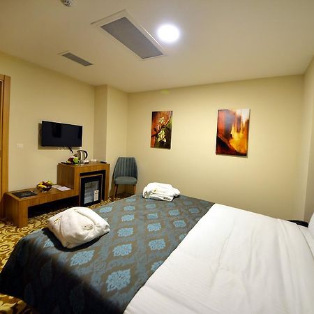 Sertac Hotel Сакар`я Екстер'єр фото
