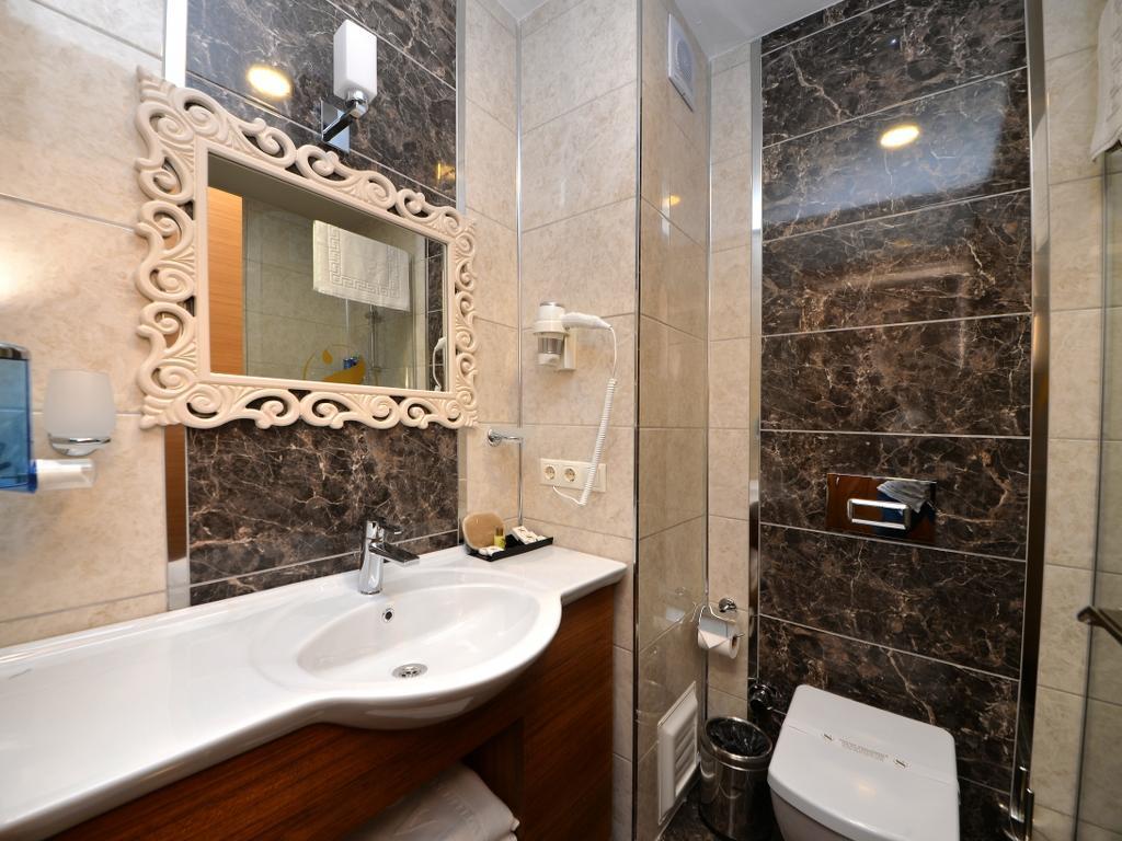 Sertac Hotel Сакар`я Екстер'єр фото