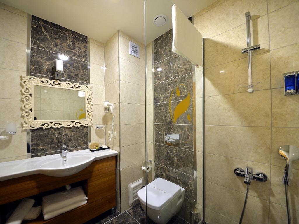 Sertac Hotel Сакар`я Екстер'єр фото